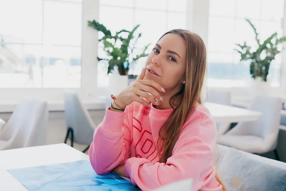 Karina — photo 2