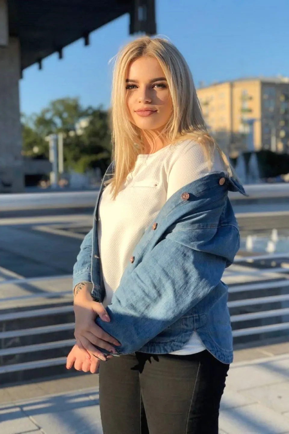 Karina — photo 4