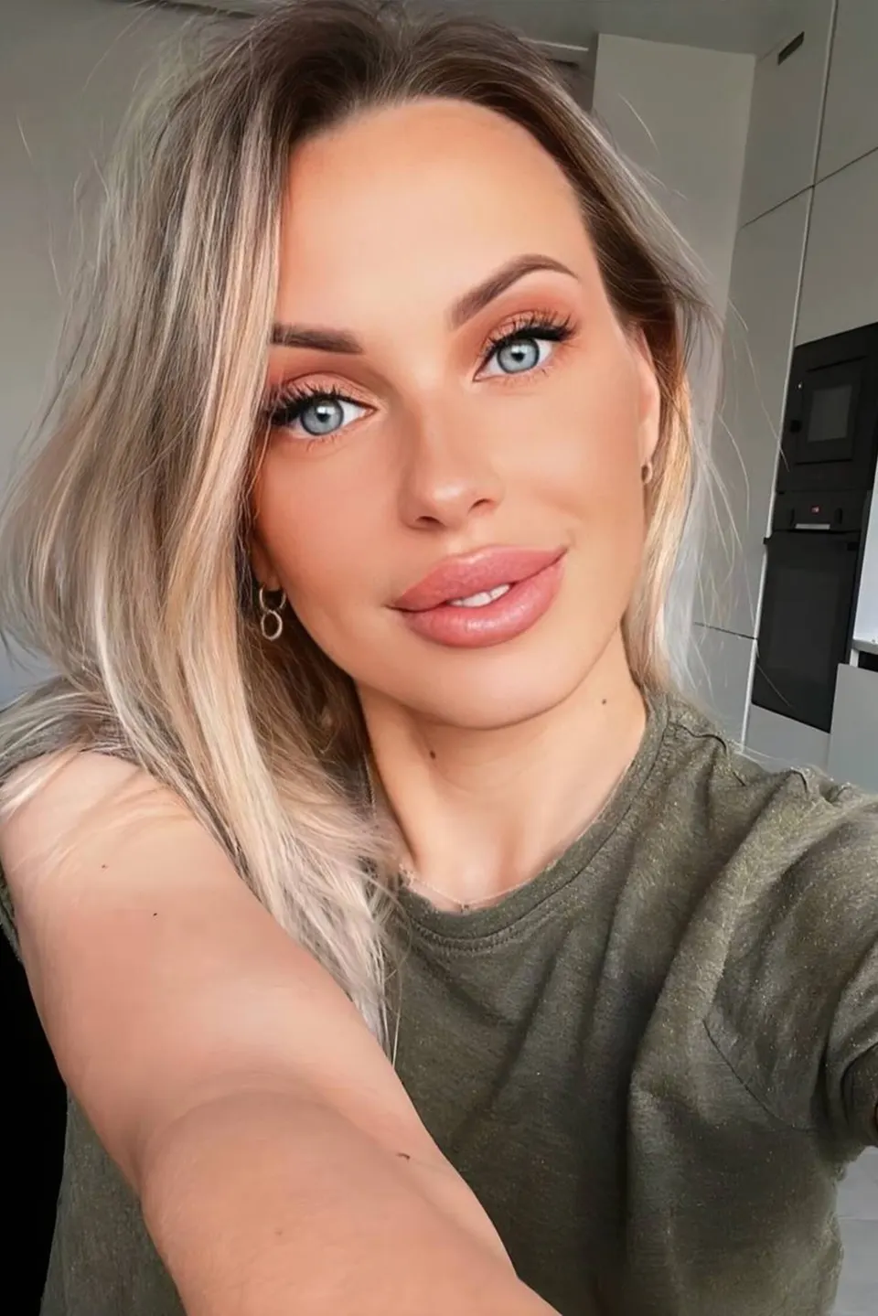 Irina — photo 4