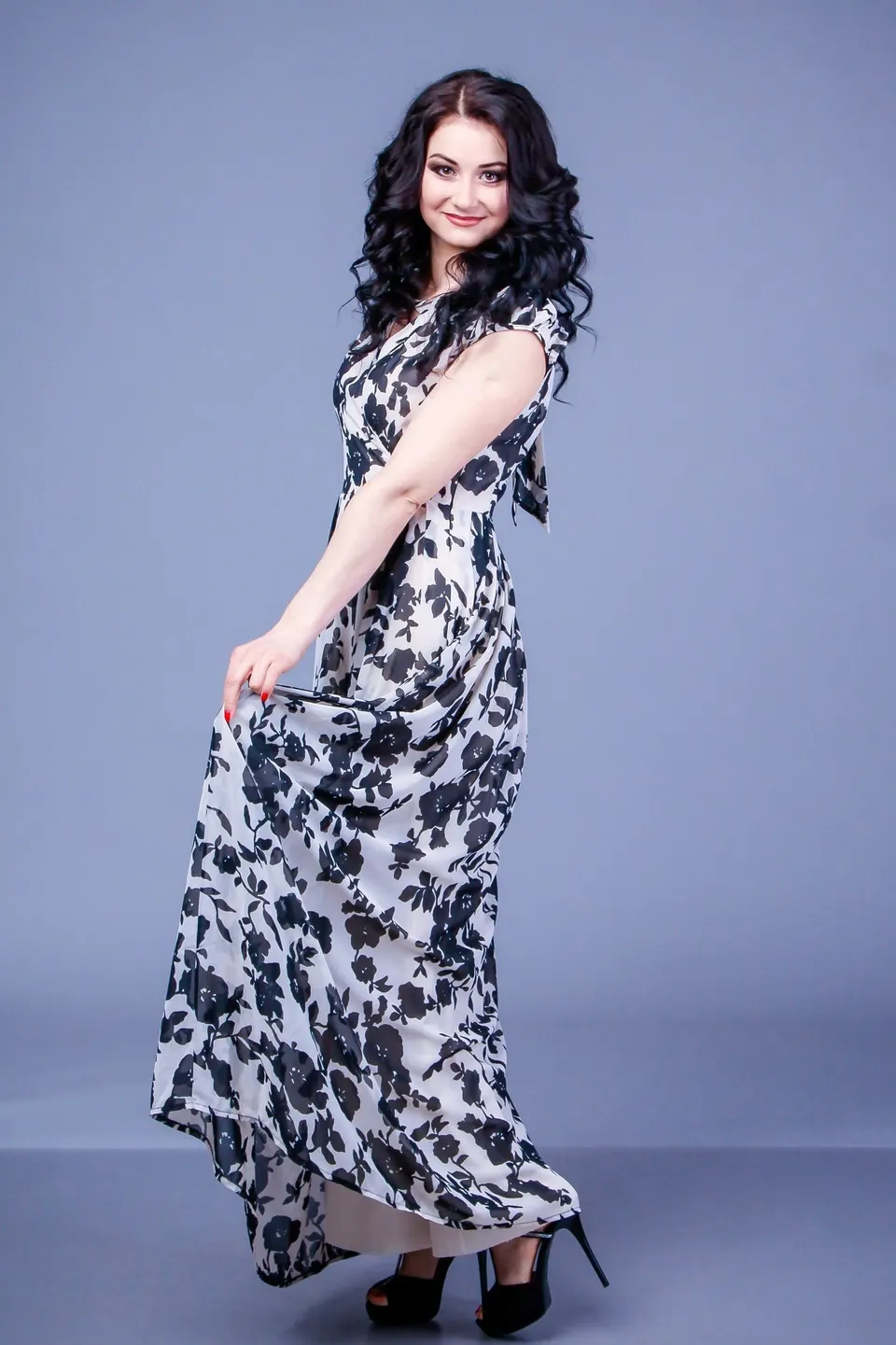 Viktoriya from Mykolaiv, Ukraine — photo 1