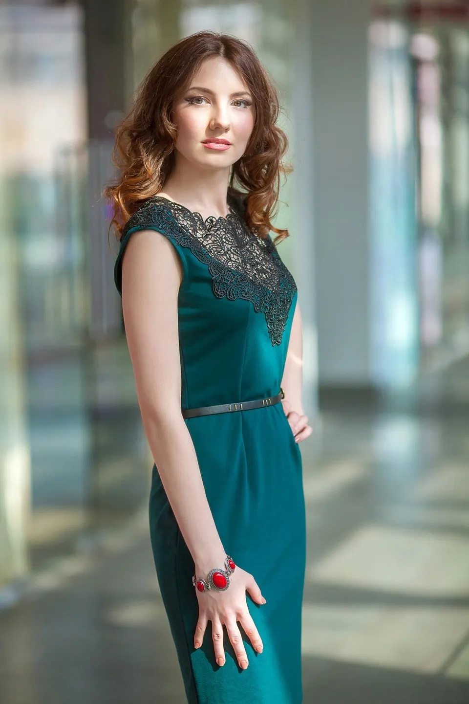 Alena — photo 3