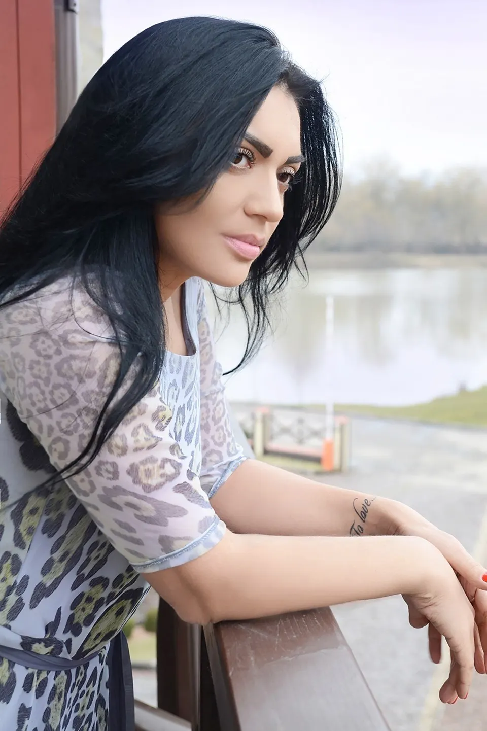 Oksana — photo 4