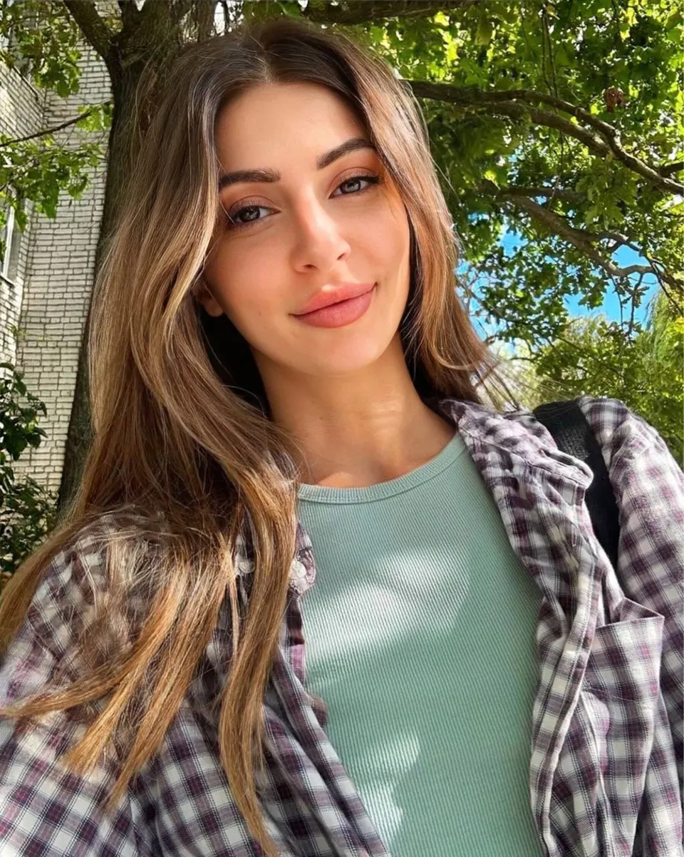 Alina — photo 4