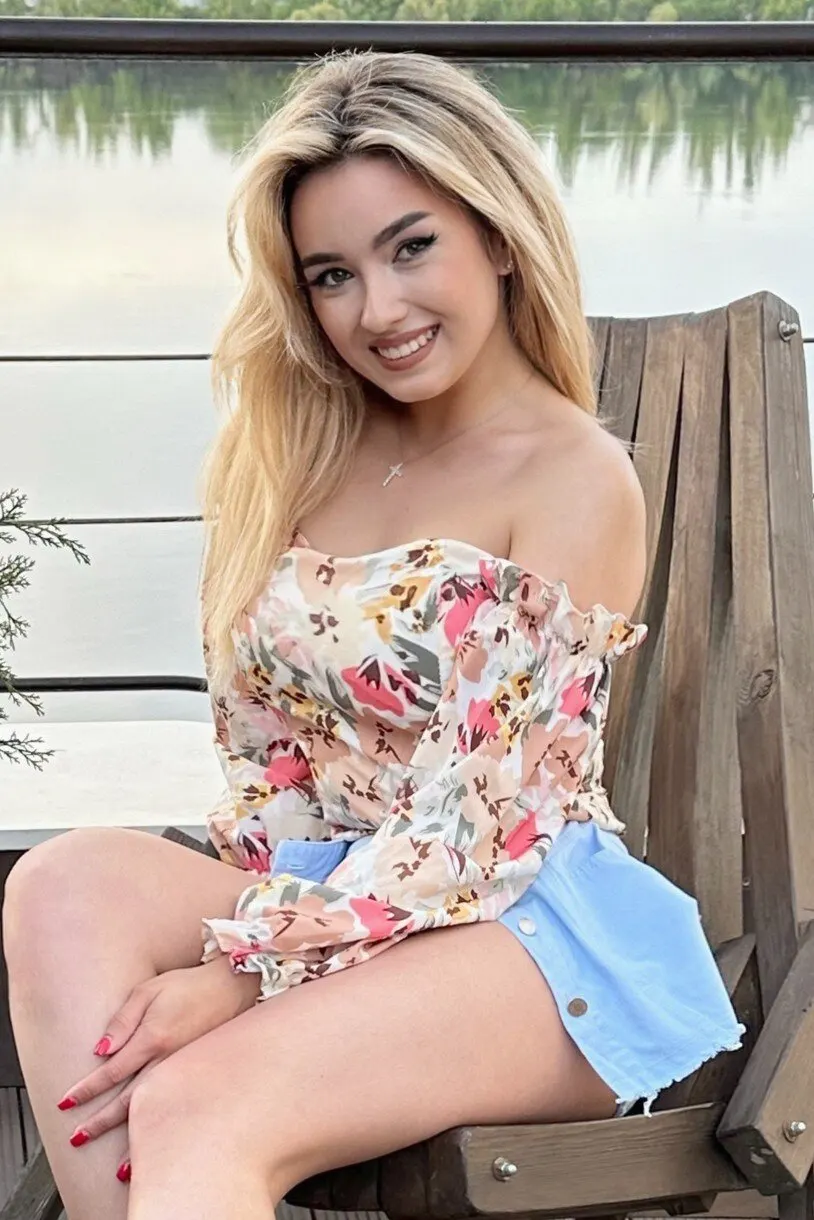 Viktoriia — photo 4