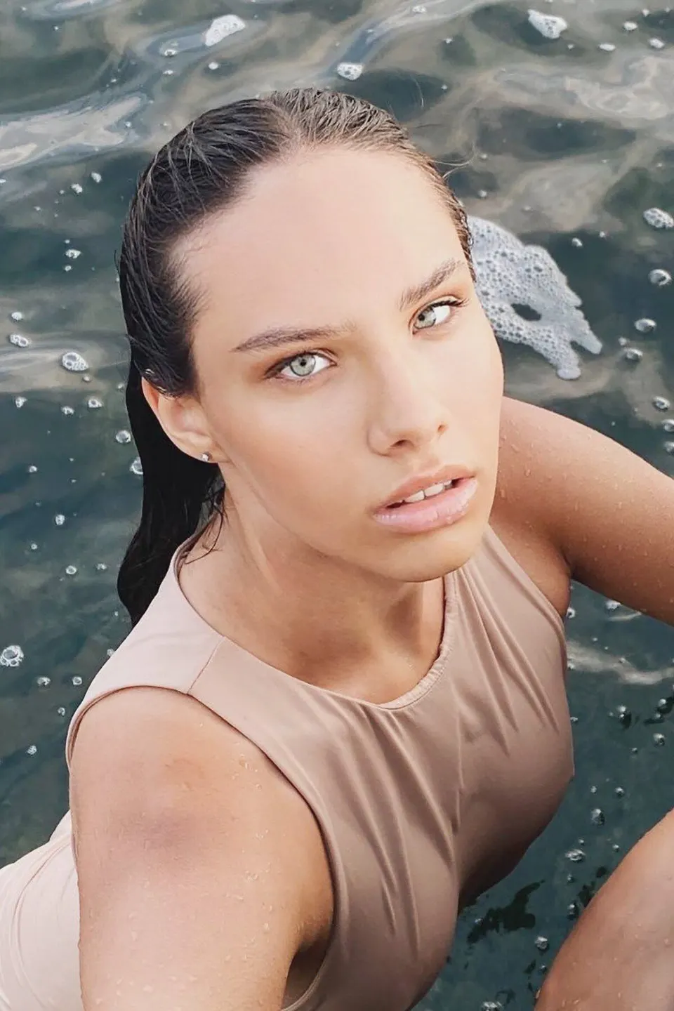 Olena — photo 2