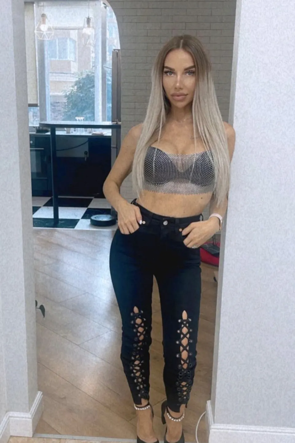Elena — photo 2