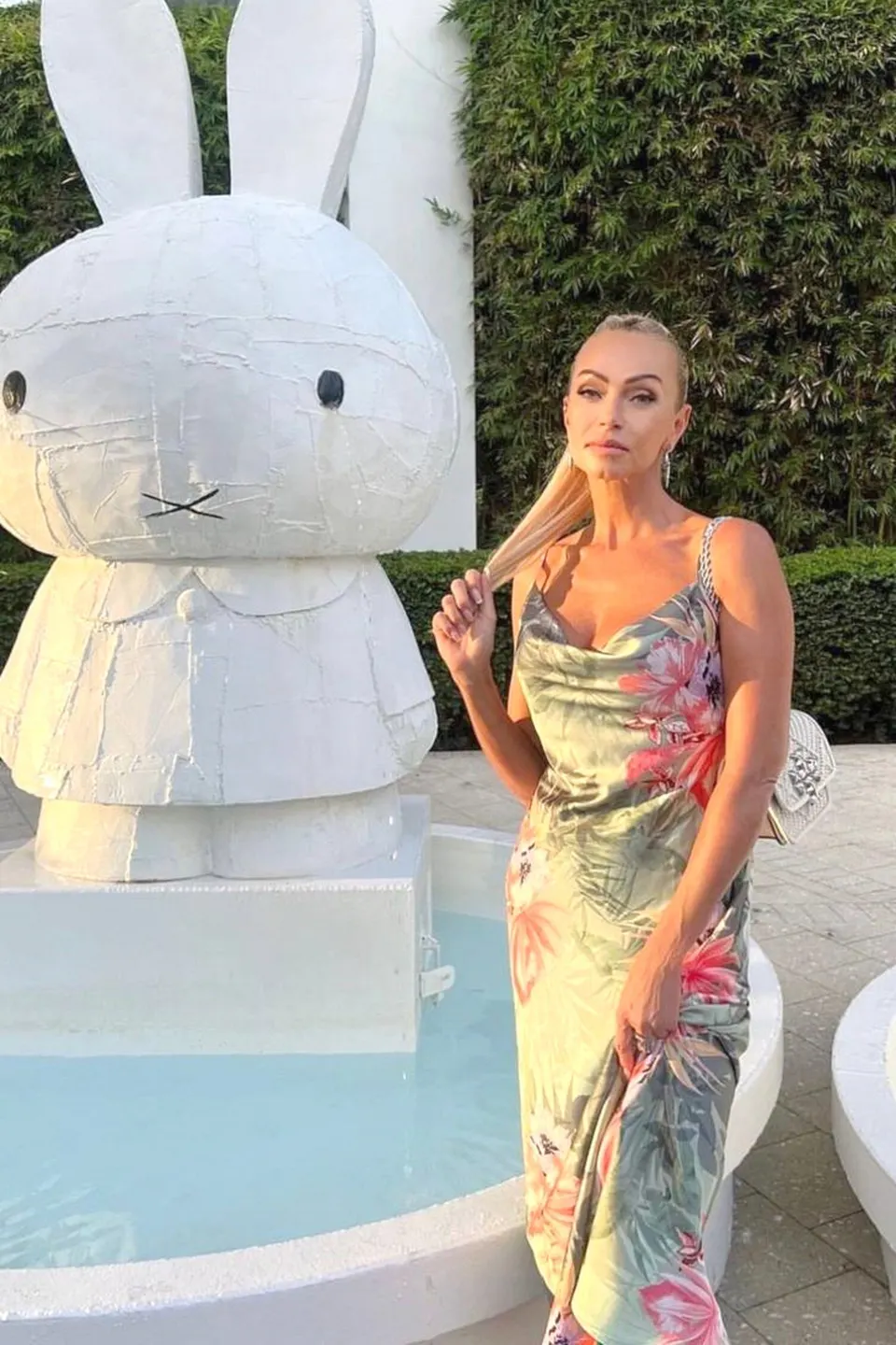 Angela — photo 4