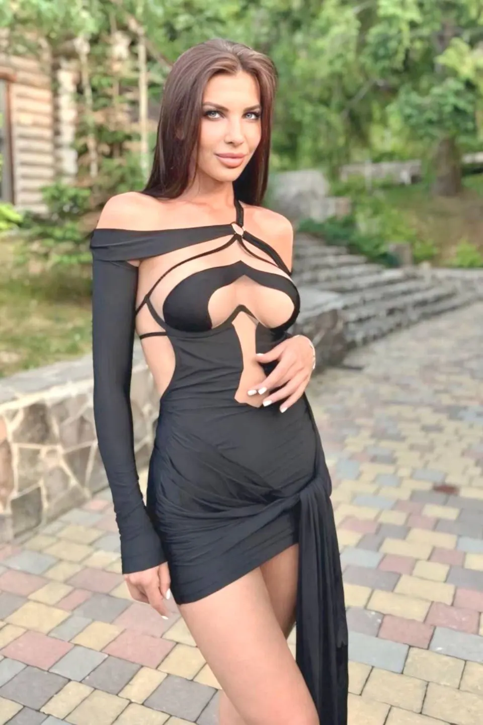 Elena — photo 2