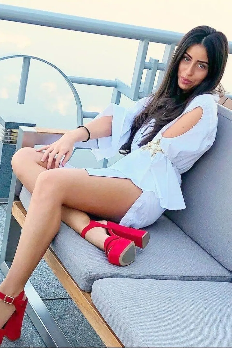 Karina — photo 2