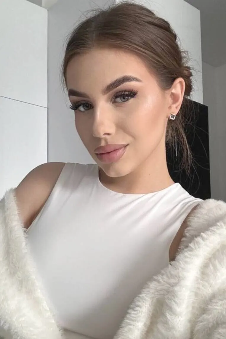 Veronica — photo 3