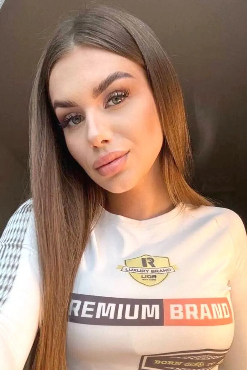 Veronica — photo 2