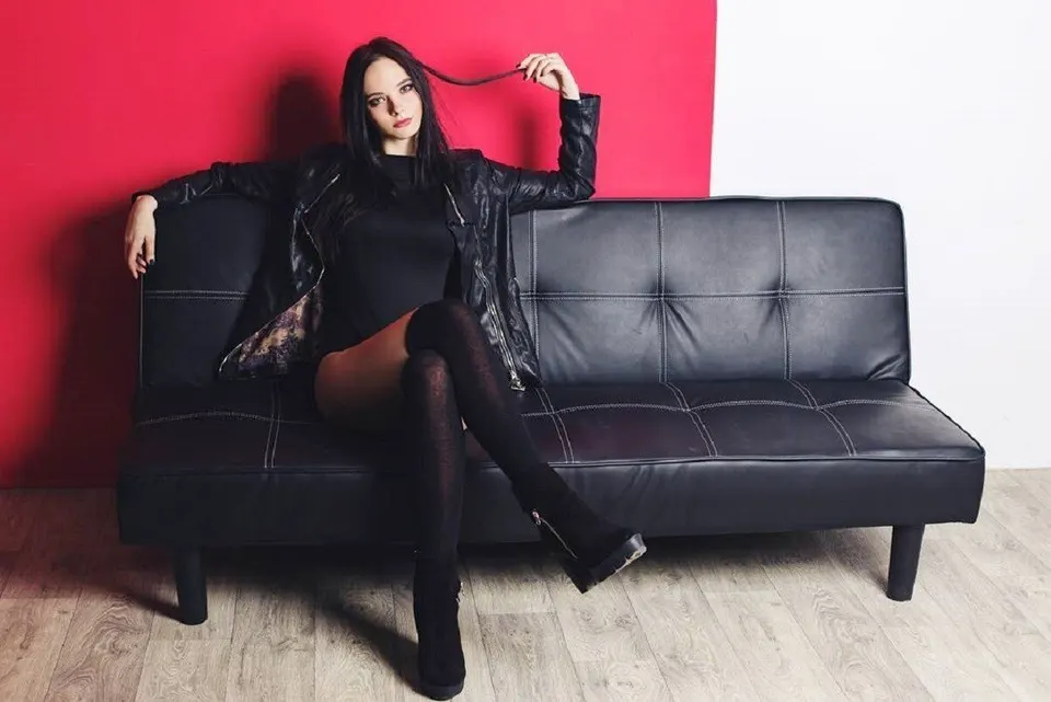 Christina — photo 4