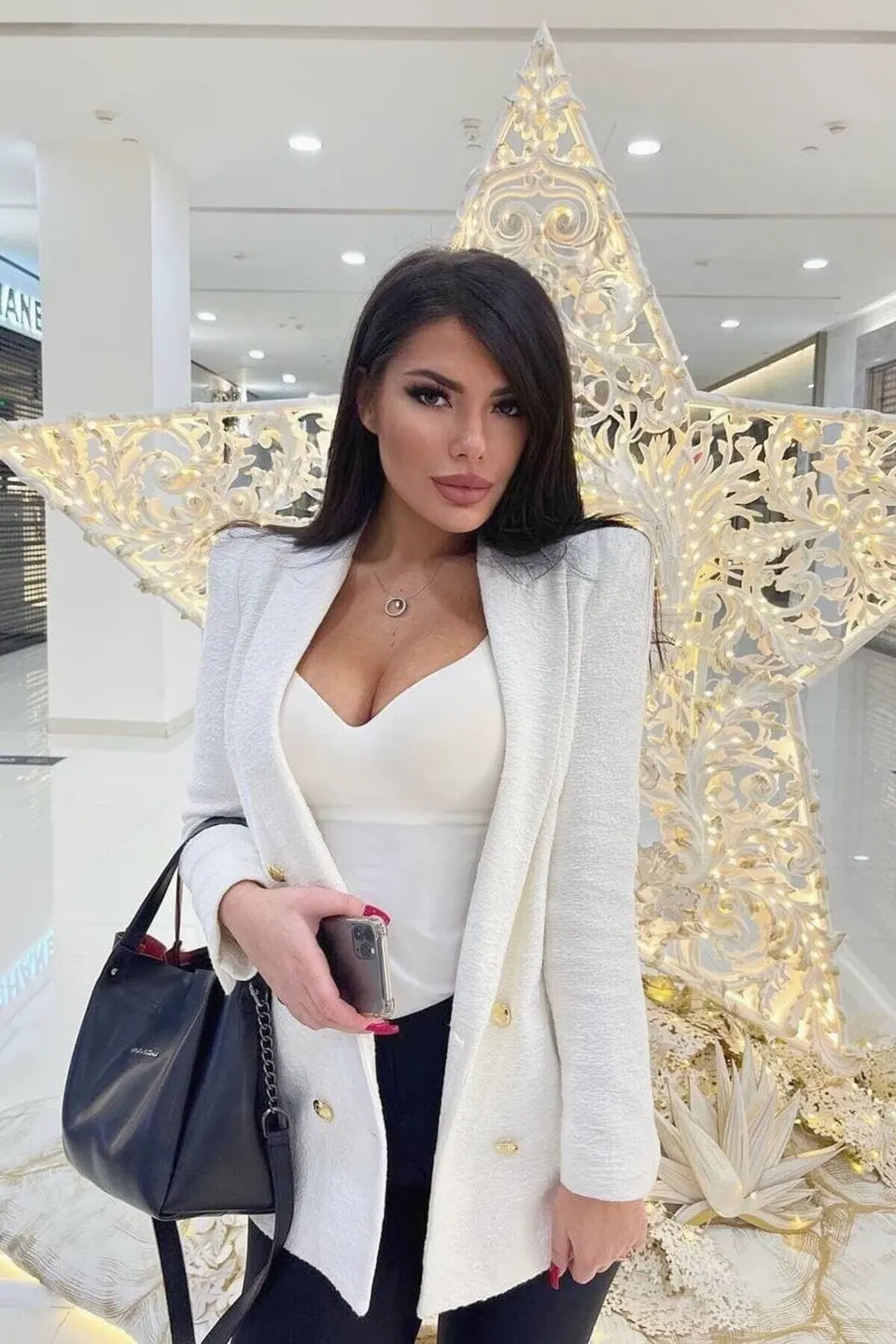 Alexandra — photo 3