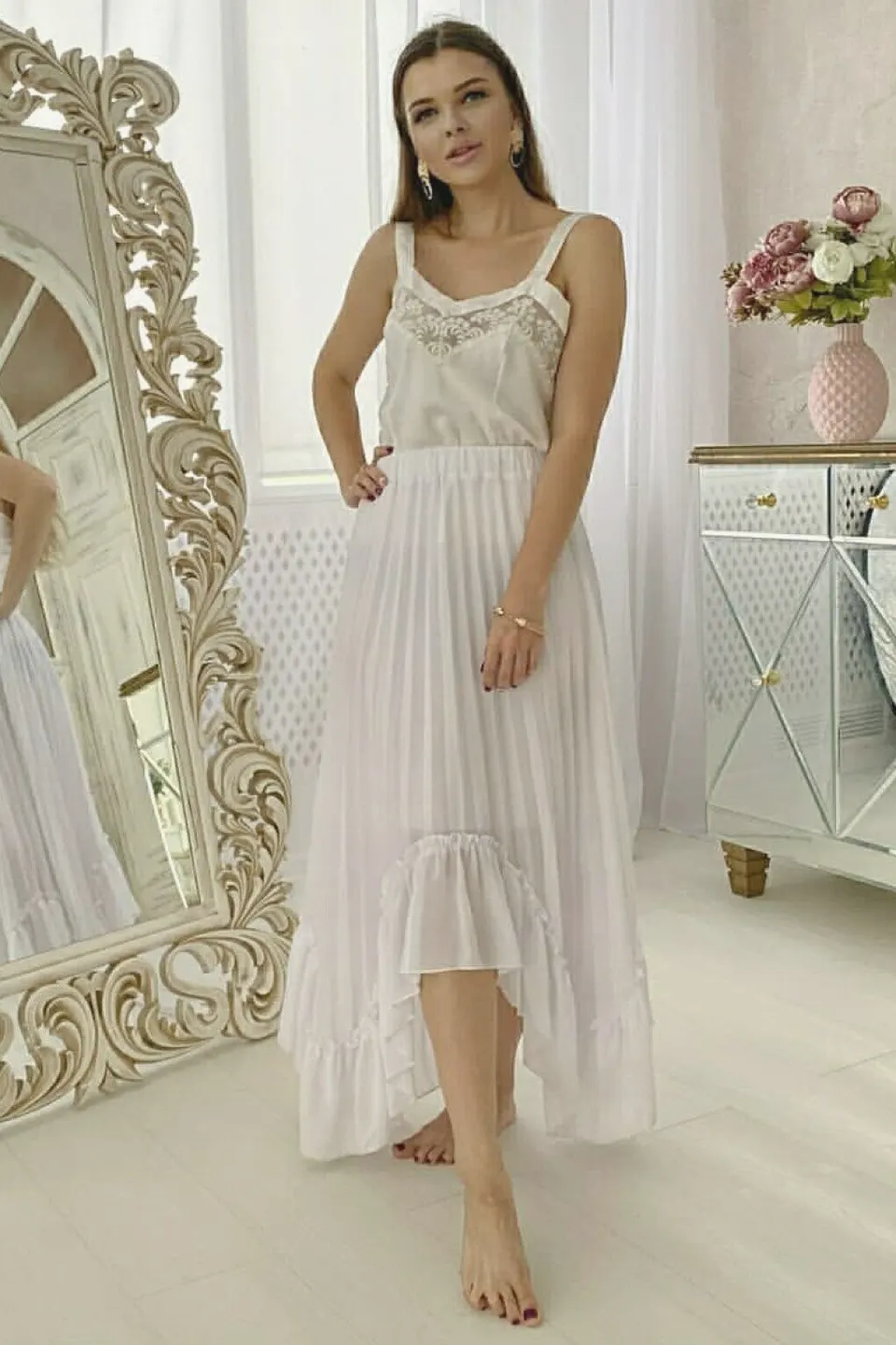 Julia — photo 2