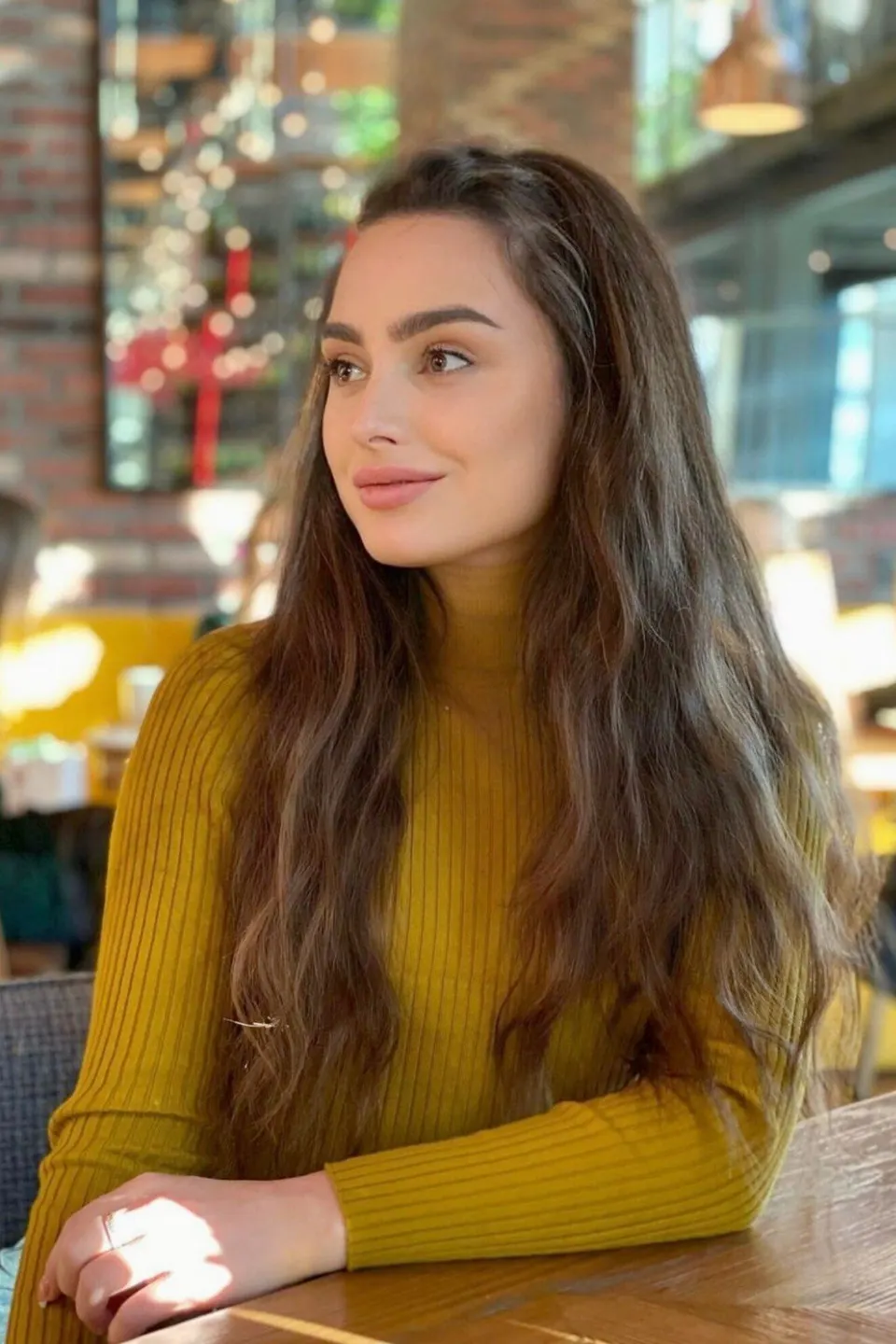 Elena — photo 3