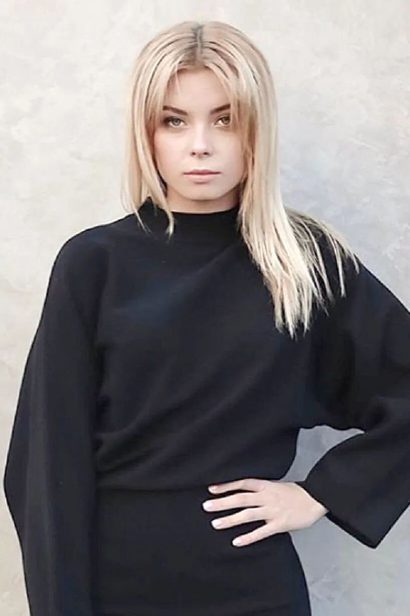 Julia — photo 2
