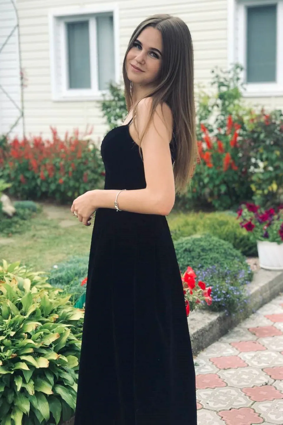 Julia — photo 3