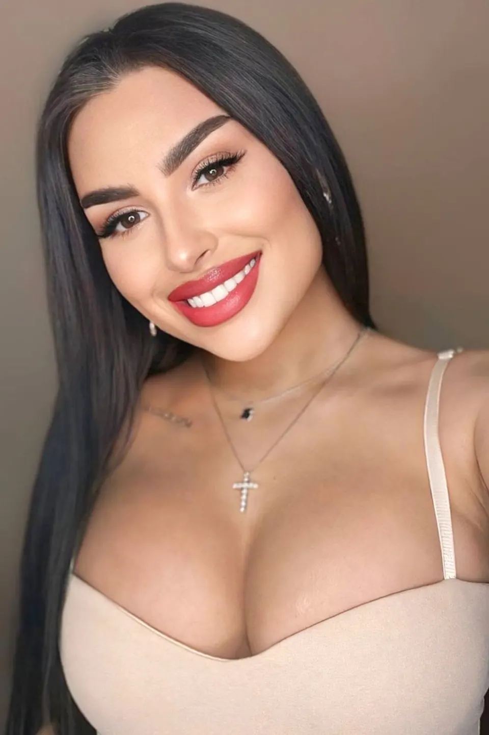 Karina — photo 2