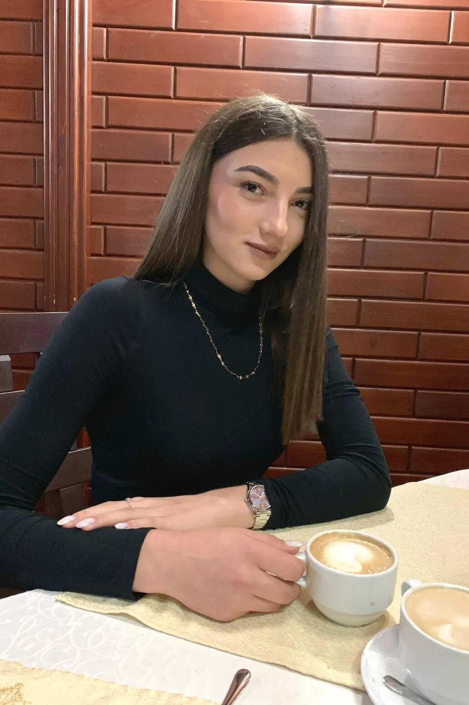 Karina — photo 2