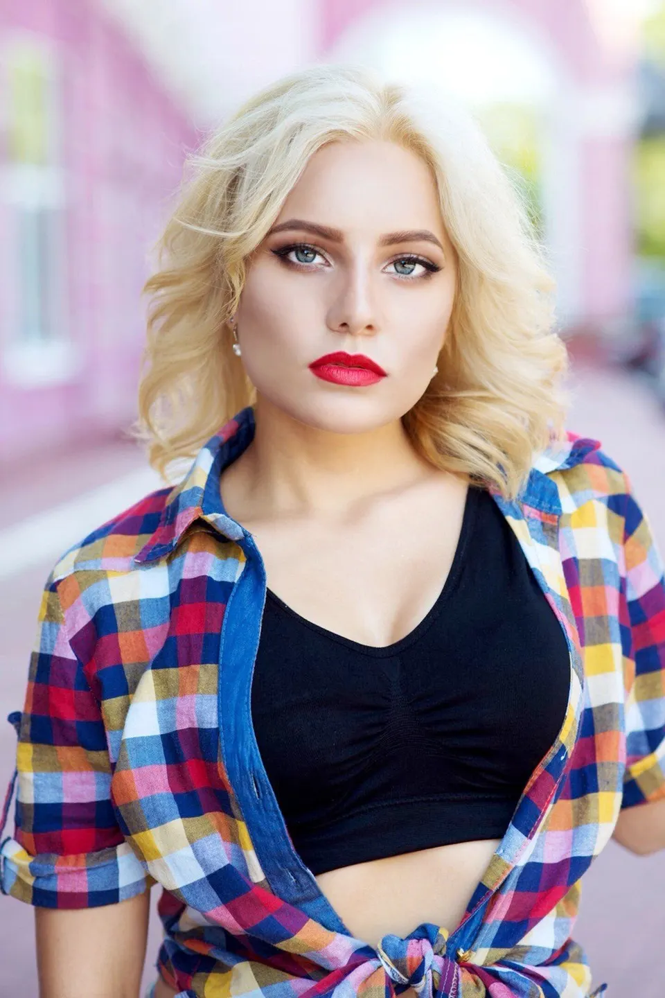 Julia — photo 4