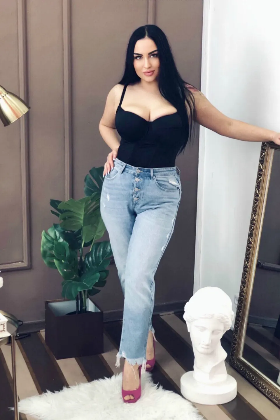 Julia — photo 2