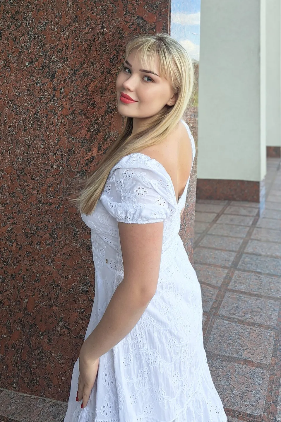 Viktoriia — photo 2