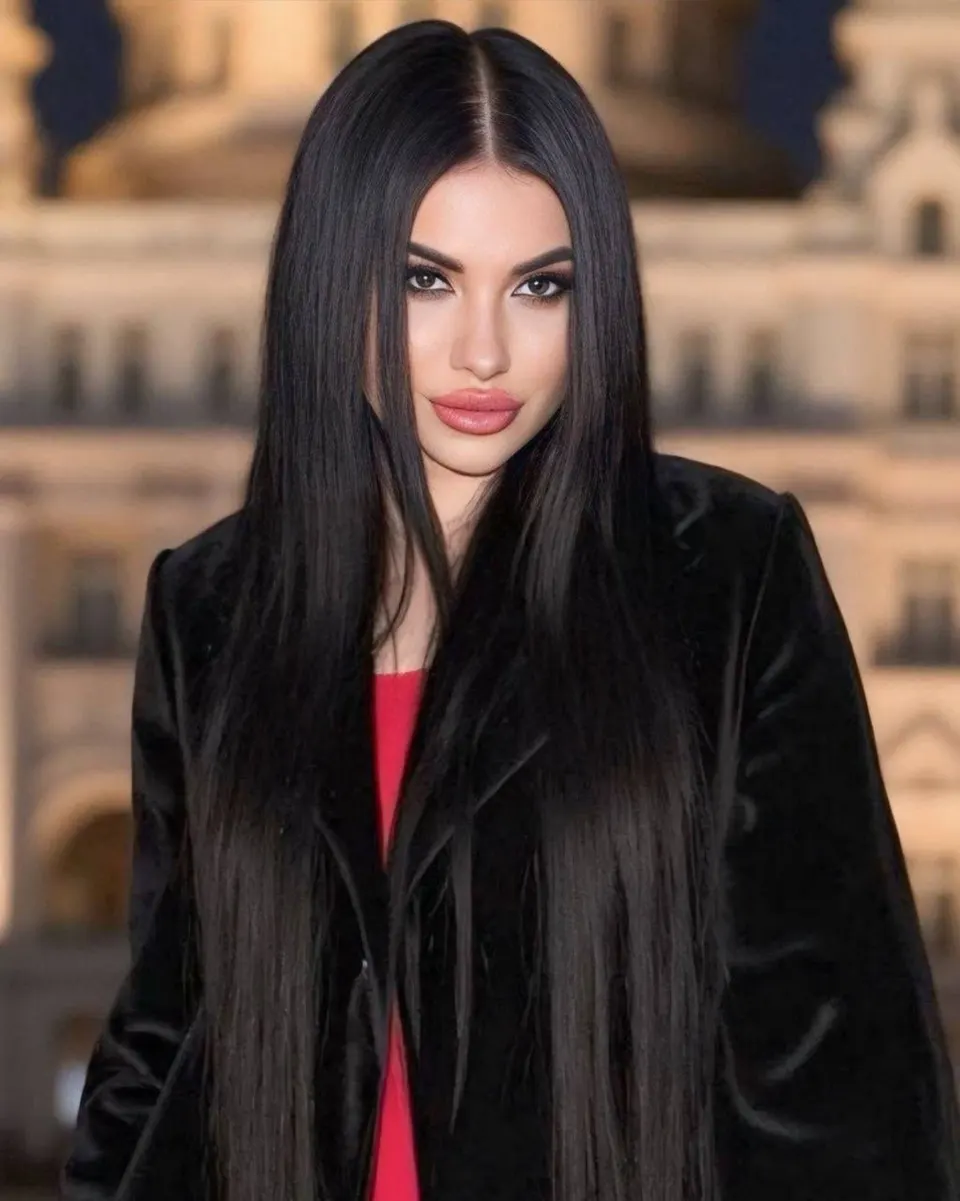 Angela — photo 2