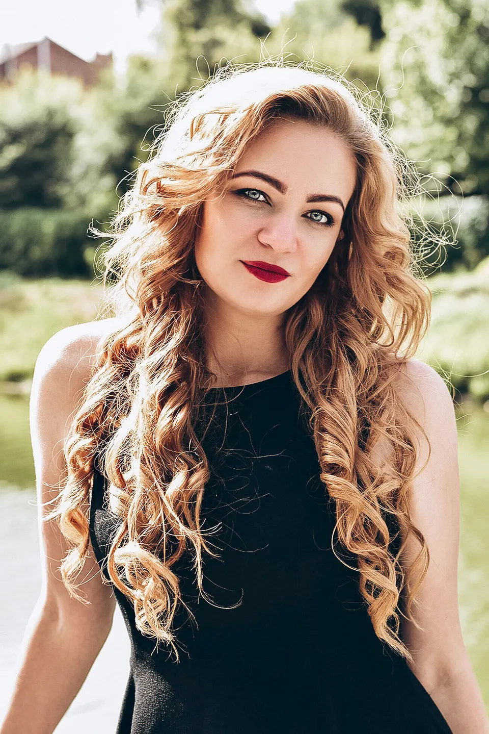 Yuliia — photo 4