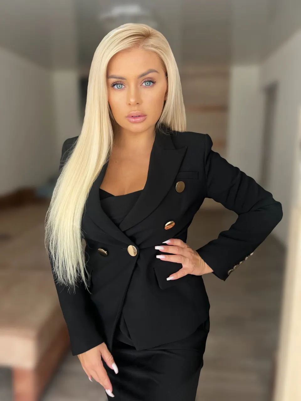 Irina — photo 2