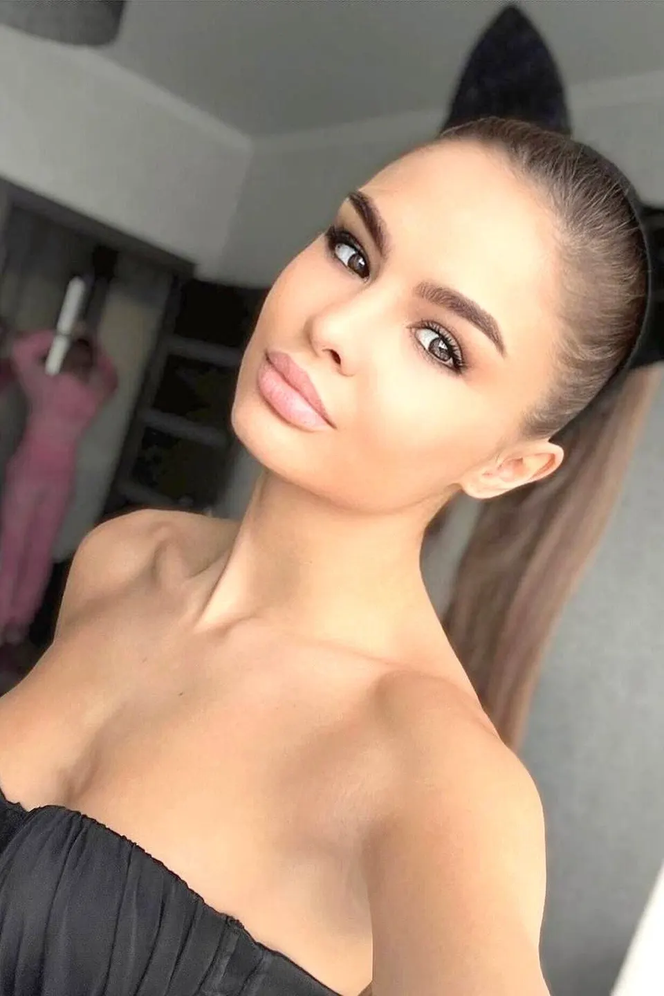Karina — photo 2