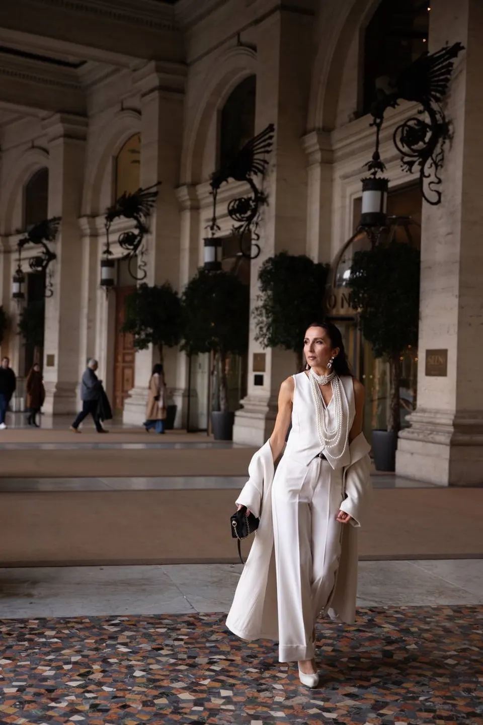 Irina — photo 3