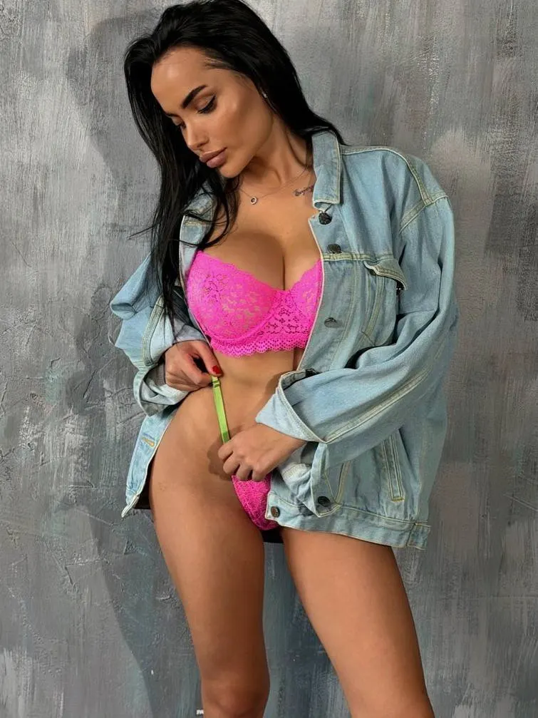 Alexandra — photo 2