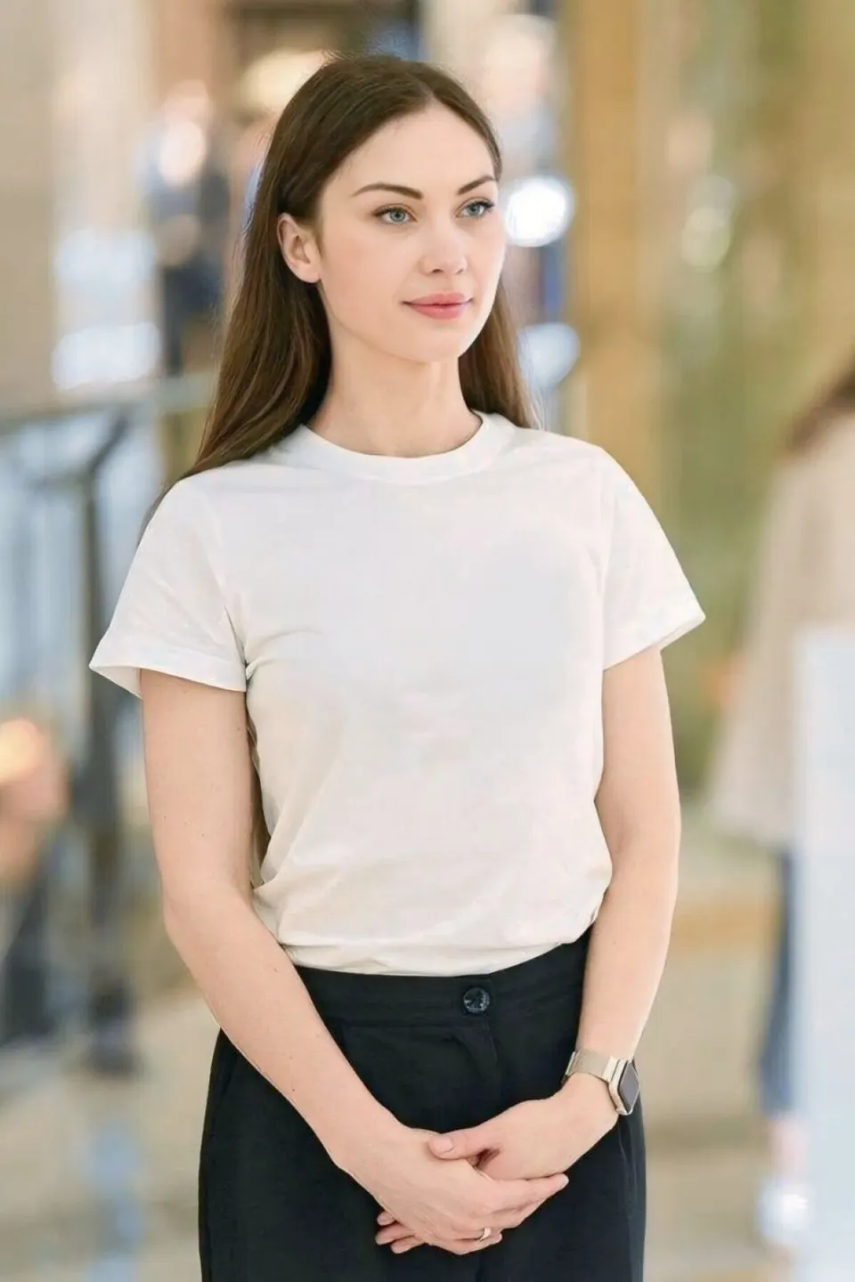 Julia — photo 2