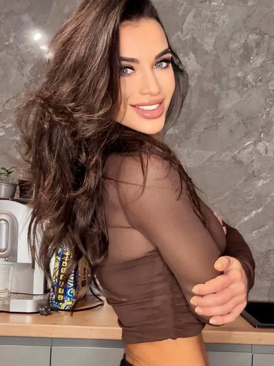Irina — photo 2