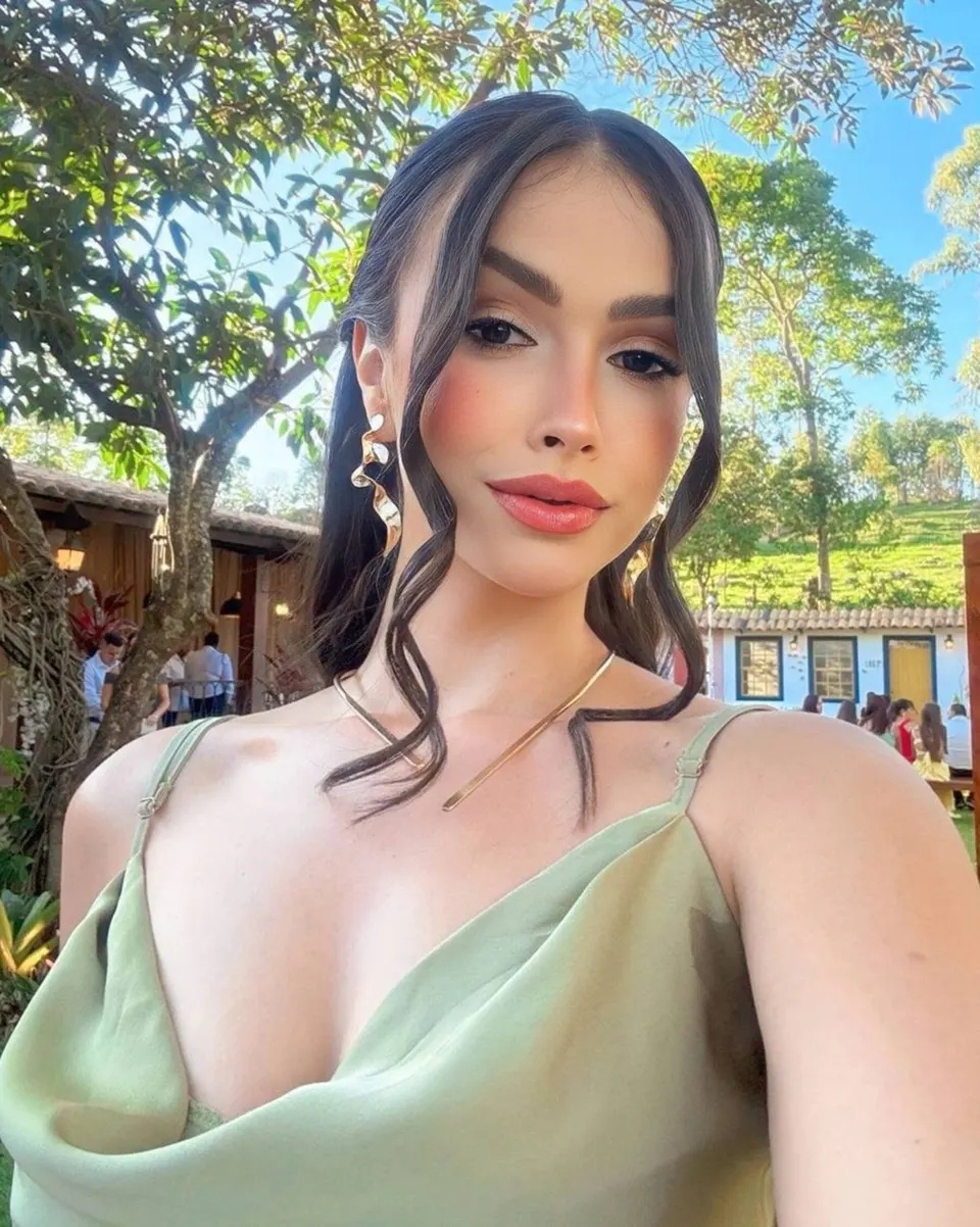Camila — photo 2