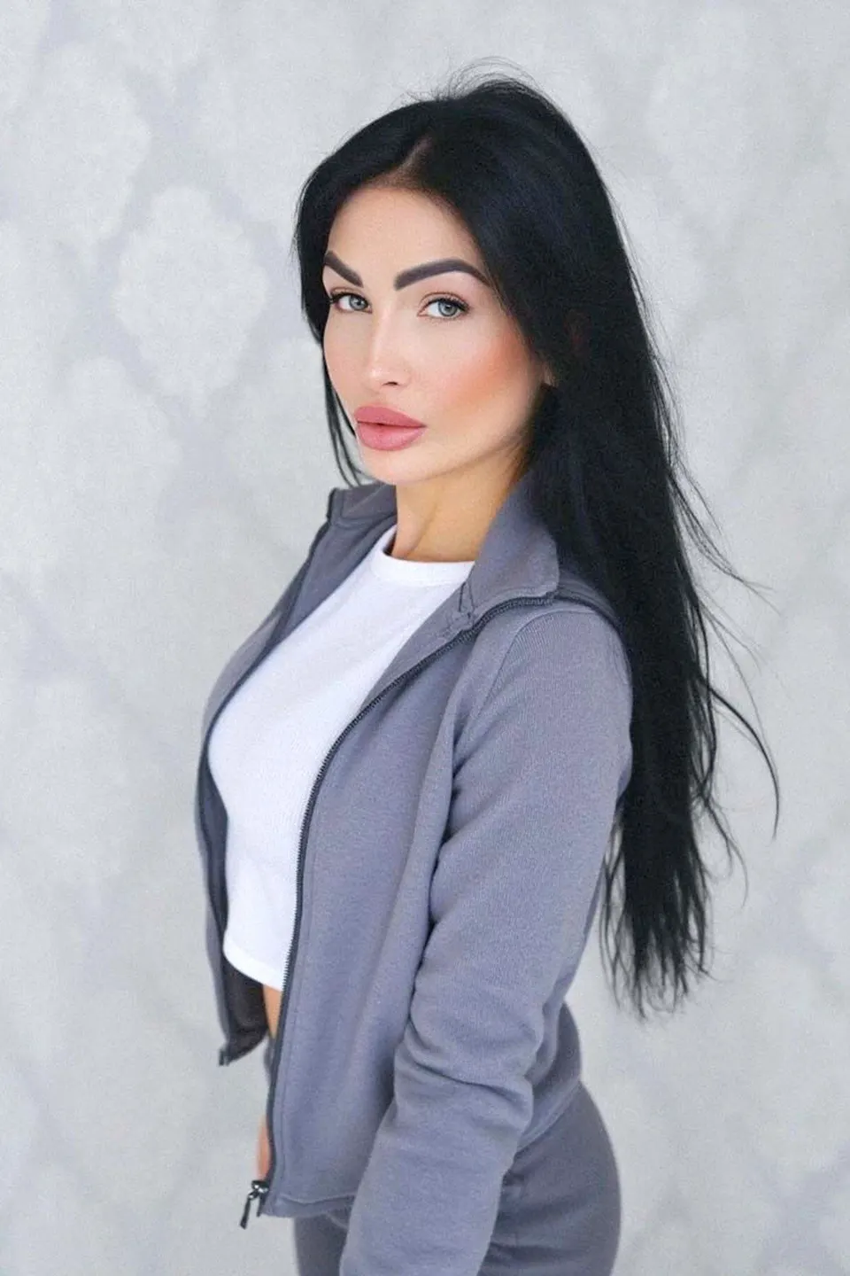 Olena — photo 3
