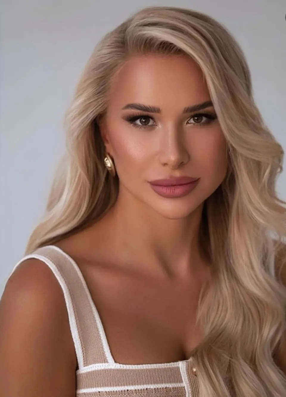 Oksana — photo 2