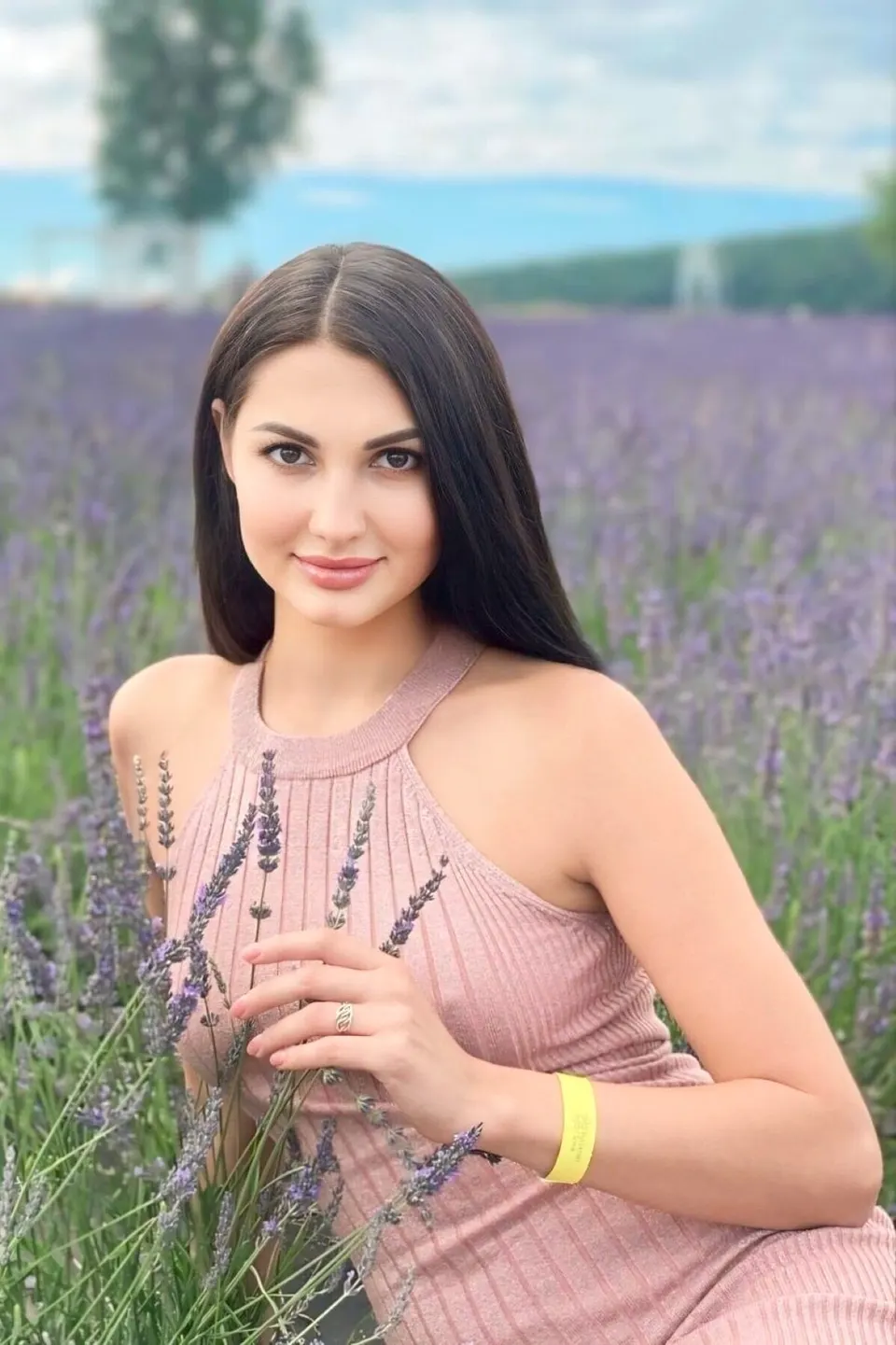 Julia — photo 2