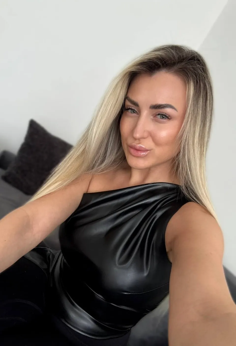 Viktoriia — photo 3